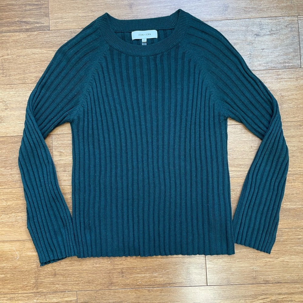 John & Jenn Bell sleeve forrest green sweater